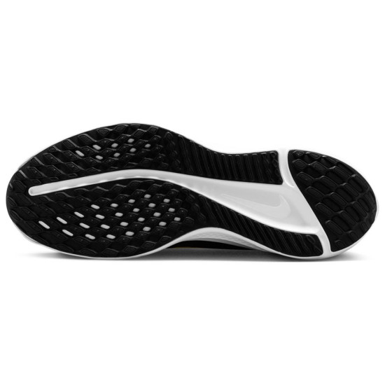 NIKE QUEST 5